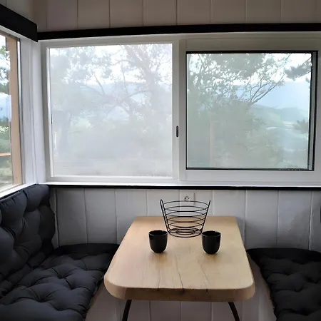 La Tiny House De Peggy Sisteron